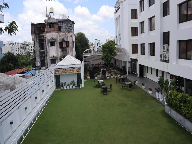 Hotel Legend Inn @ Nagpur image