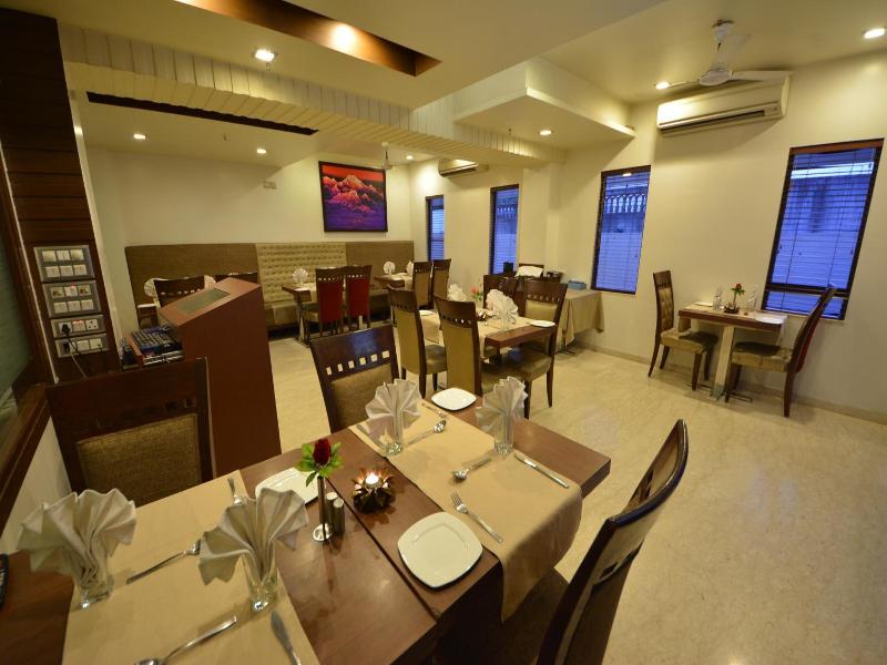 Hotel Legend Inn @ Nagpur image