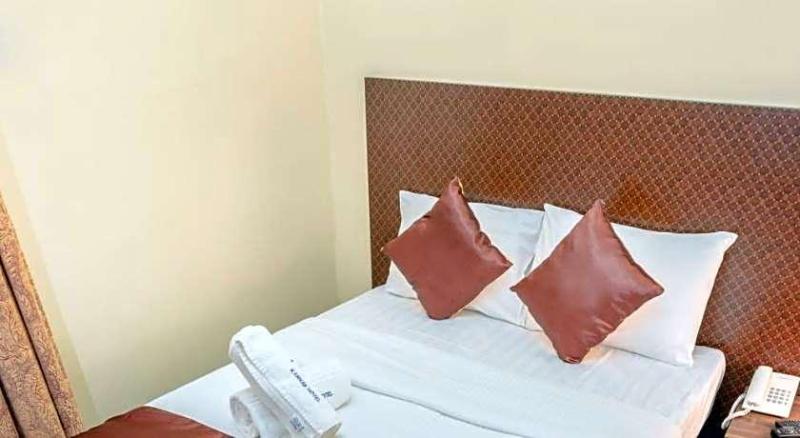Al Karnak Hotel Llc image