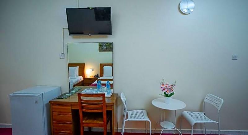 Al Karnak Hotel Llc image