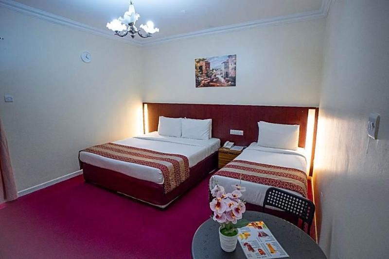 Al Karnak Hotel Llc image