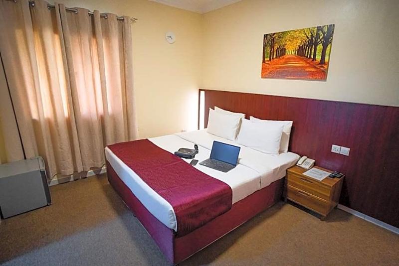 Al Karnak Hotel Llc image