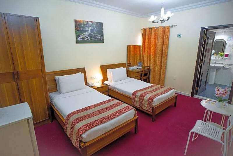 Al Karnak Hotel Llc image