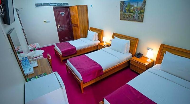 Al Karnak Hotel Llc image