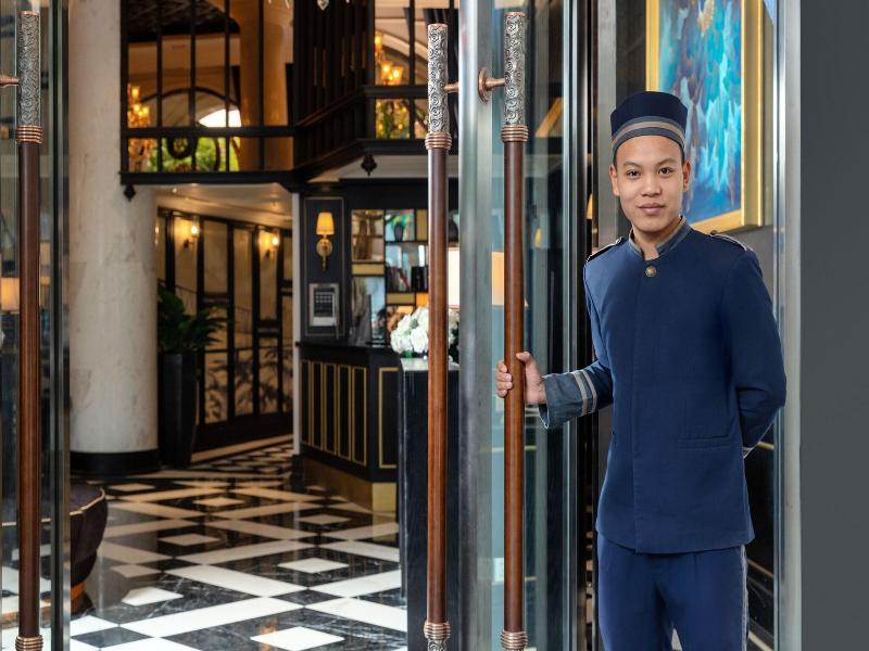 Aira Boutique Hanoi Hotel And Spa image