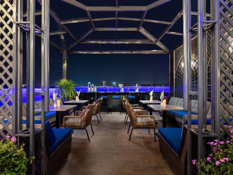 Aira Boutique Hanoi Hotel And Spa image