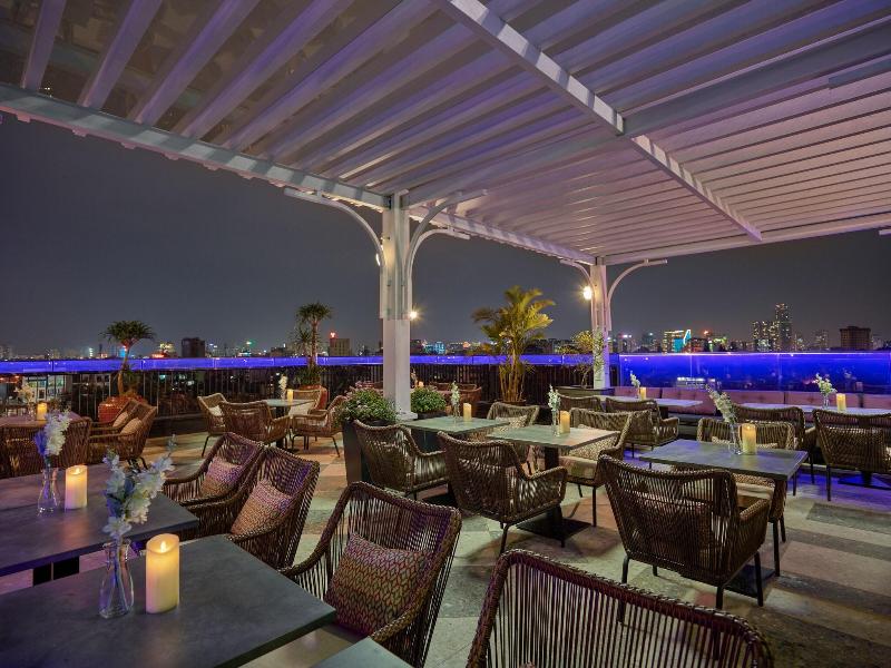 Aira Boutique Hanoi Hotel And Spa image
