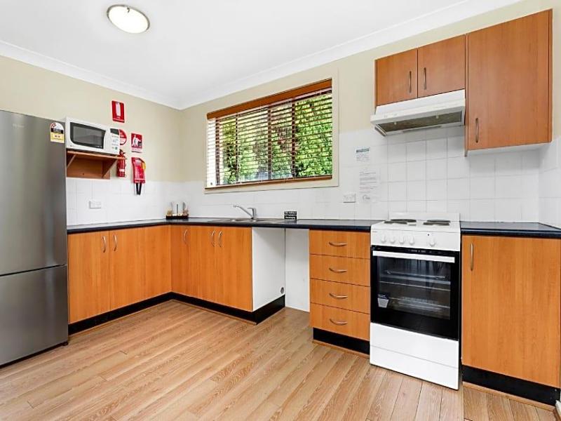 Peninsula Nelson Bay Motel And Serviced Apartments image