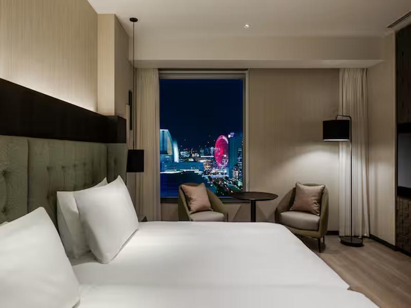 room detail thumbnail 2