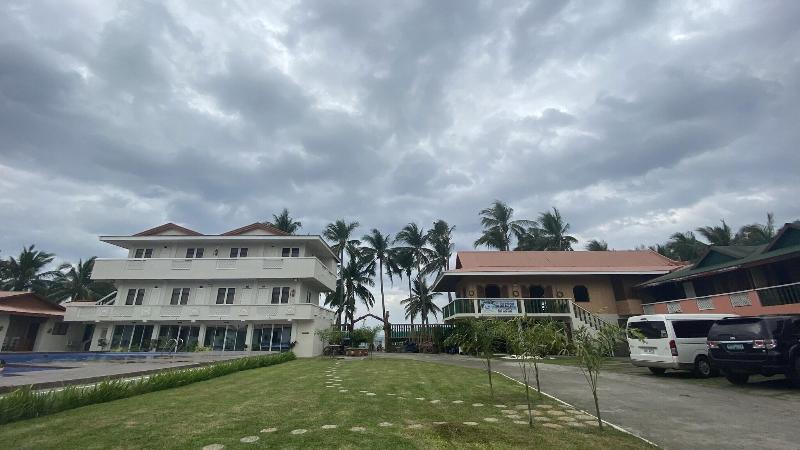 Shoreland Beach Resort By Cocotel 2