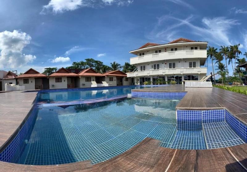 Shoreland Beach Resort By Cocotel 3
