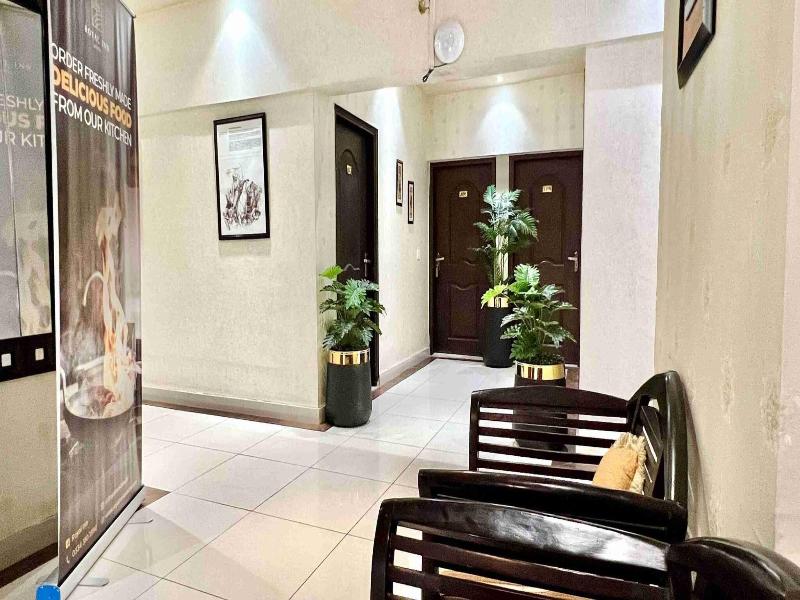 Royal Inn Hotel image
