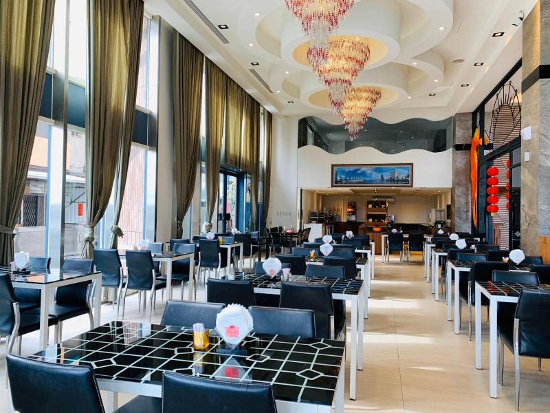 Ocean Hotel