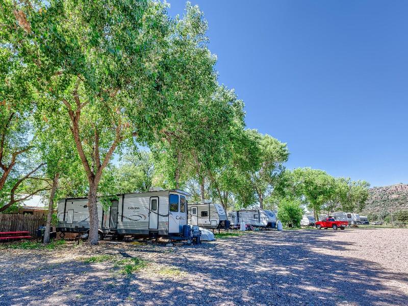 Fort Davis Inn And R.v. Park