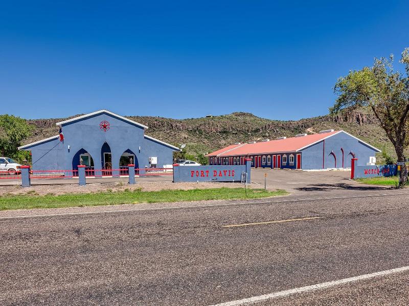 Fort Davis Inn And R.v. Park