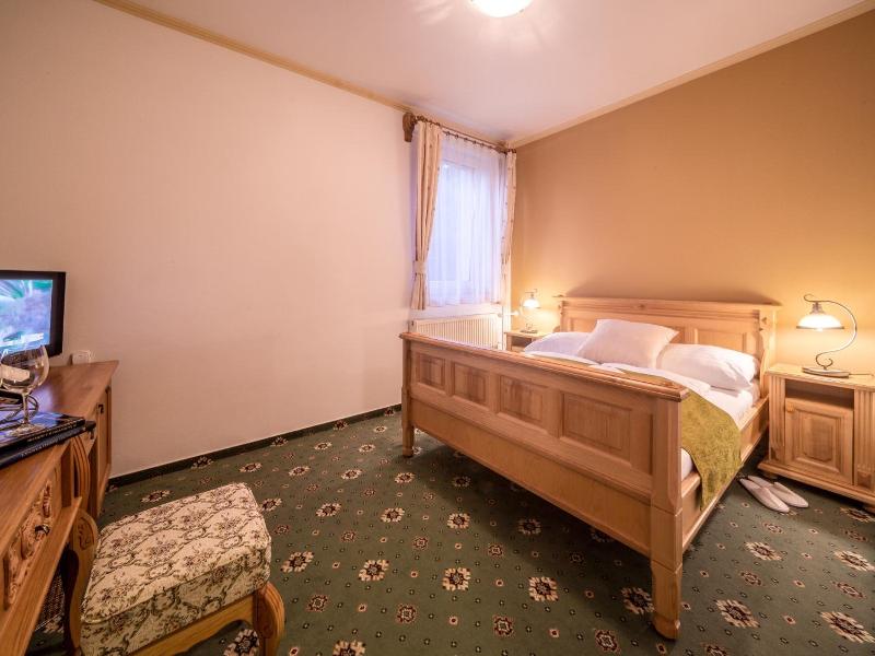 Hotel Diana image