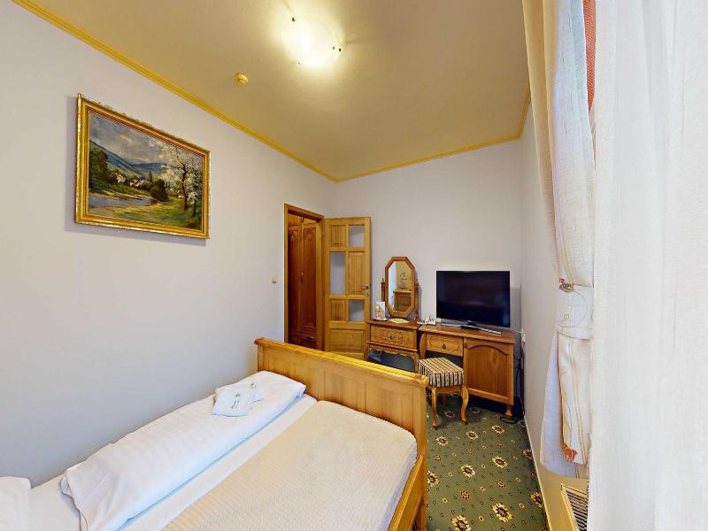 Hotel Diana image