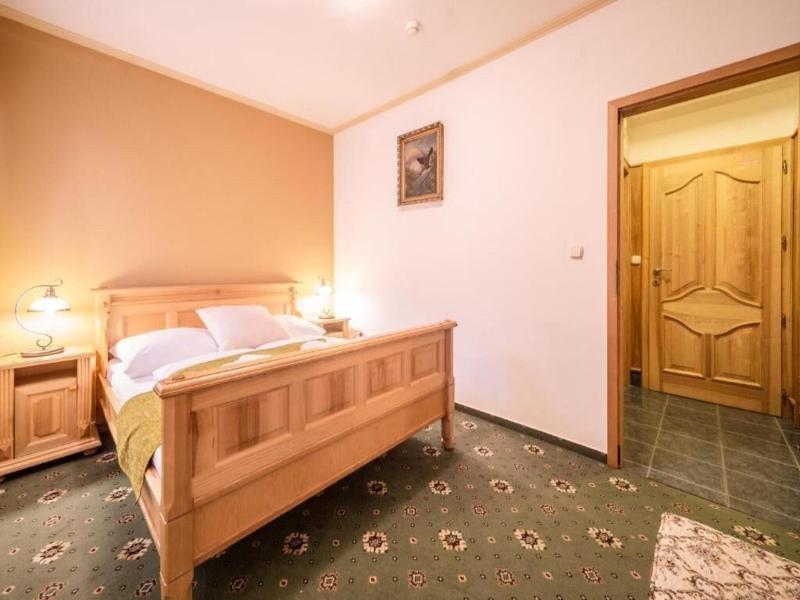 Hotel Diana image