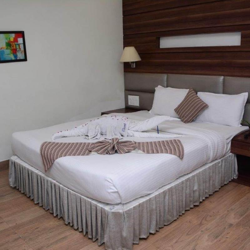 Hotel Mahendra image