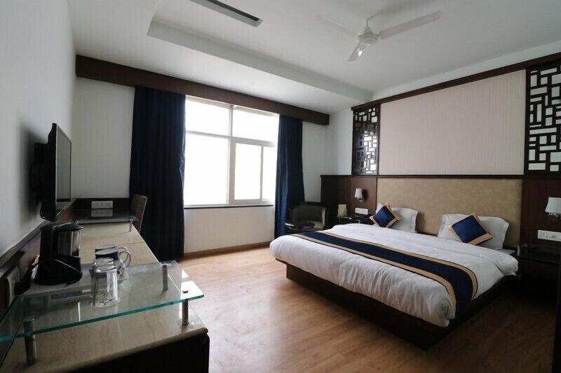 Hotel Myriad image