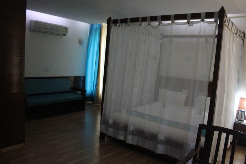 Chandermukhi Resorts image
