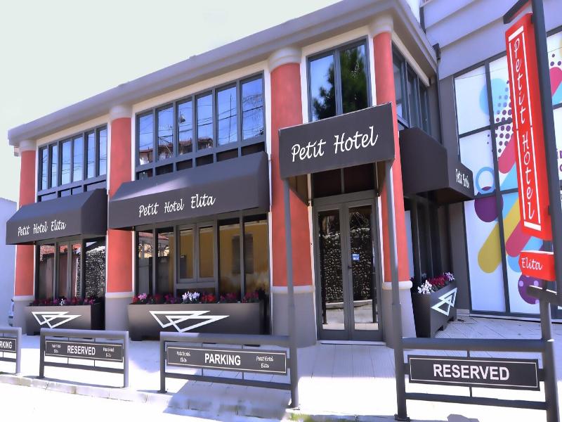 Petit Hotel Elita image