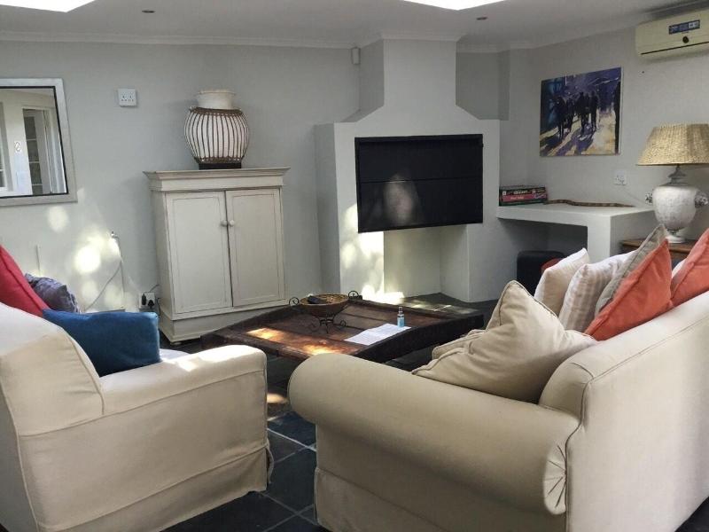 Ocean Golf Guest House image