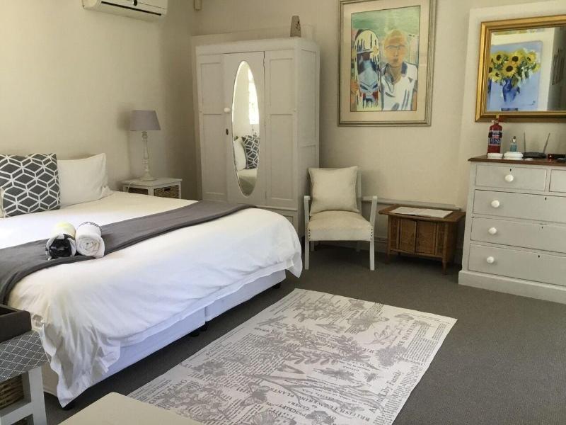 Ocean Golf Guest House image