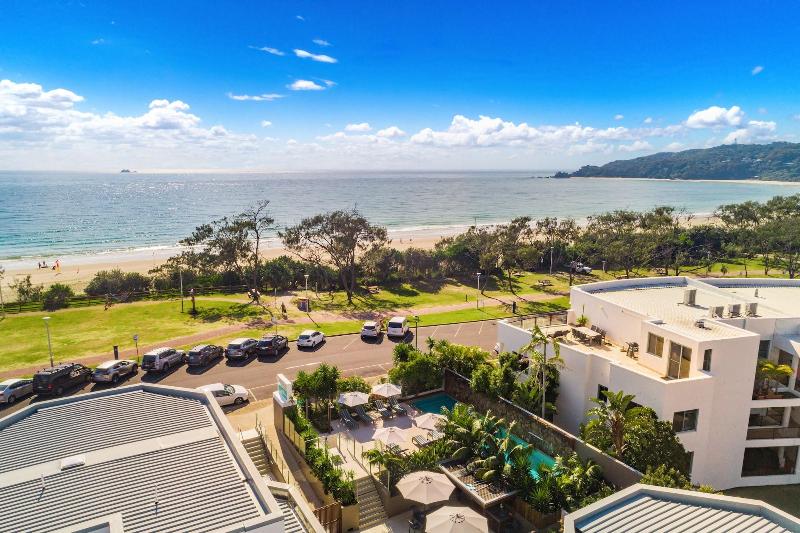 Bayview Beachfront Apartments image