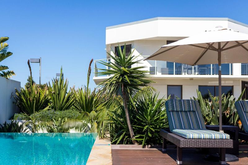 Bayview Beachfront Apartments image
