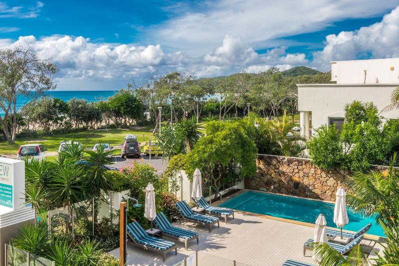 Bayview Beachfront Apartments image