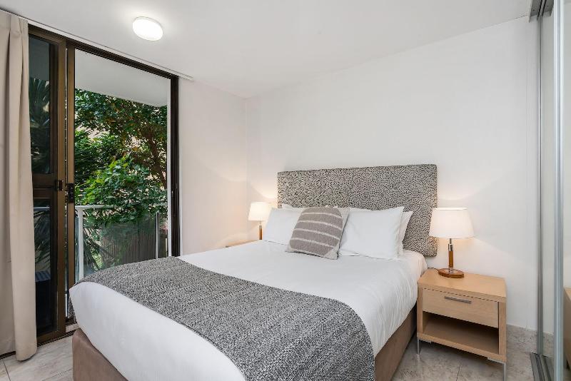 Bayview Beachfront Apartments image