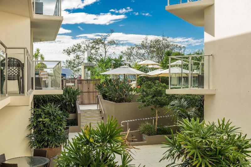 Bayview Beachfront Apartments image