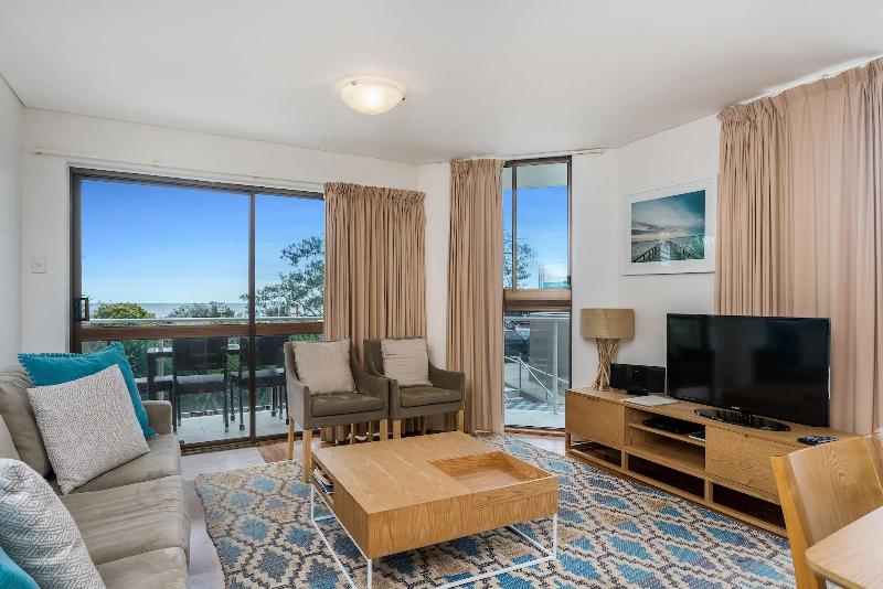 Bayview Beachfront Apartments image