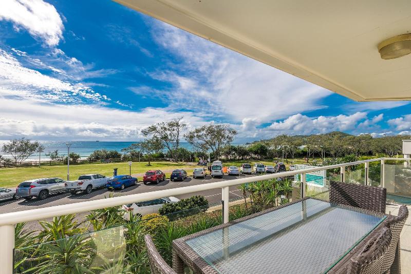 Bayview Beachfront Apartments image