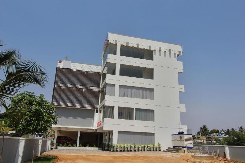 Vee Suites Bangalore image