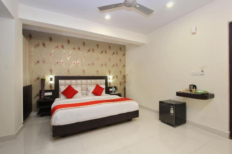Vee Suites Bangalore image