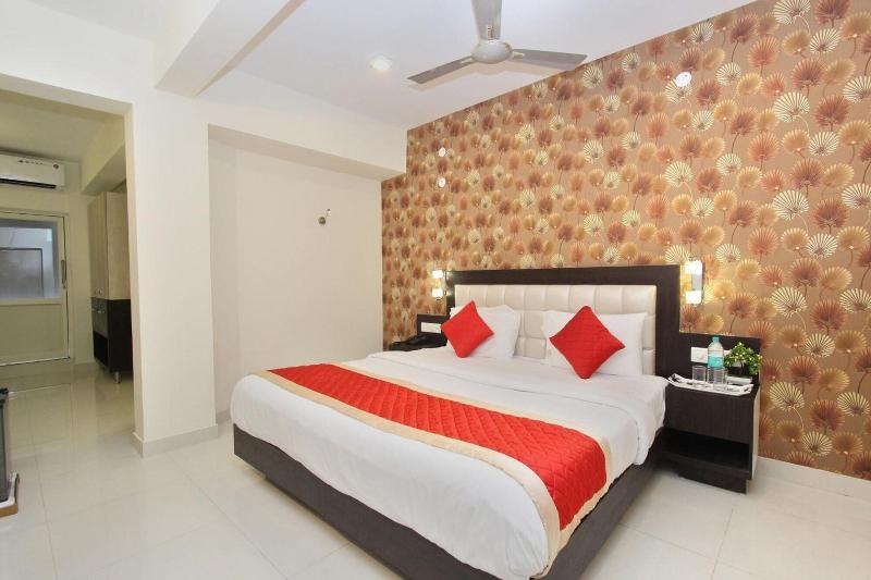 Vee Suites Bangalore image