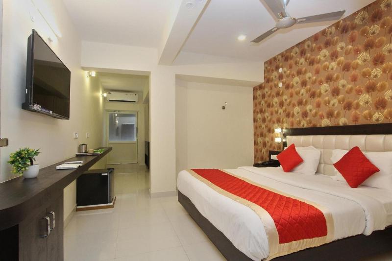Vee Suites Bangalore image