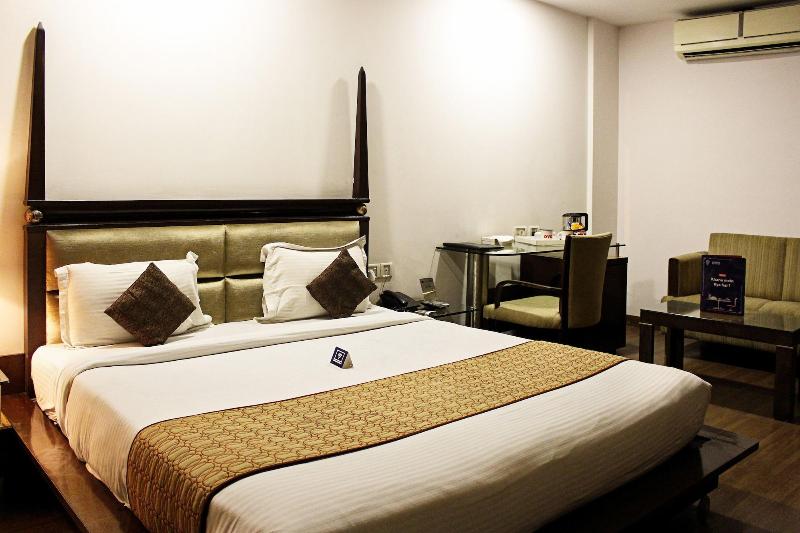 3558 Hotel Le Grand image