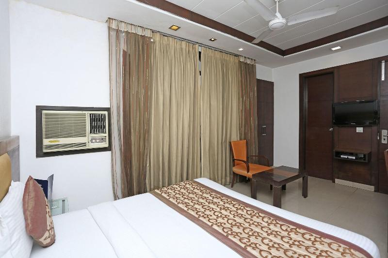 3558 Hotel Le Grand image