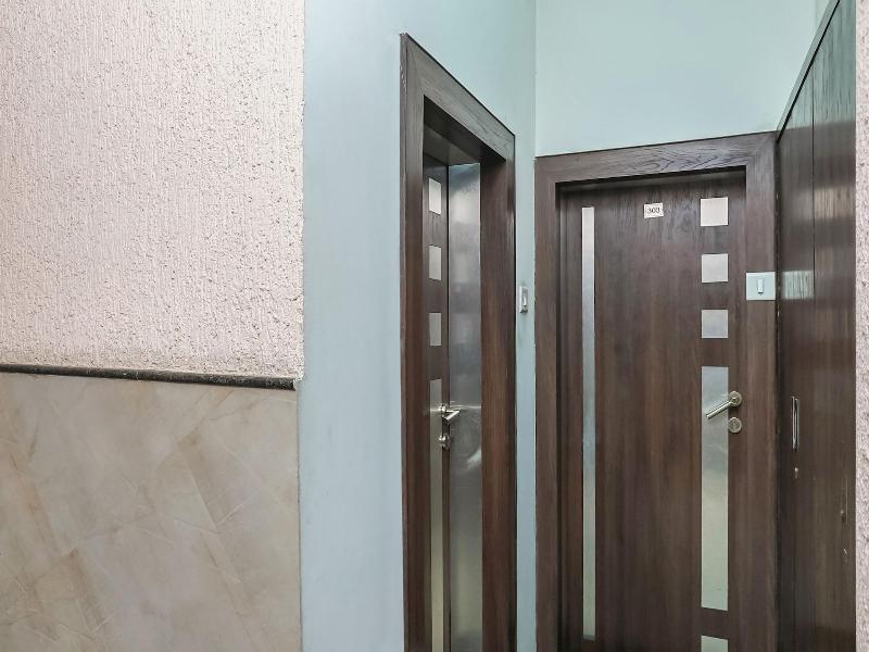 28109 Regent Hotel image