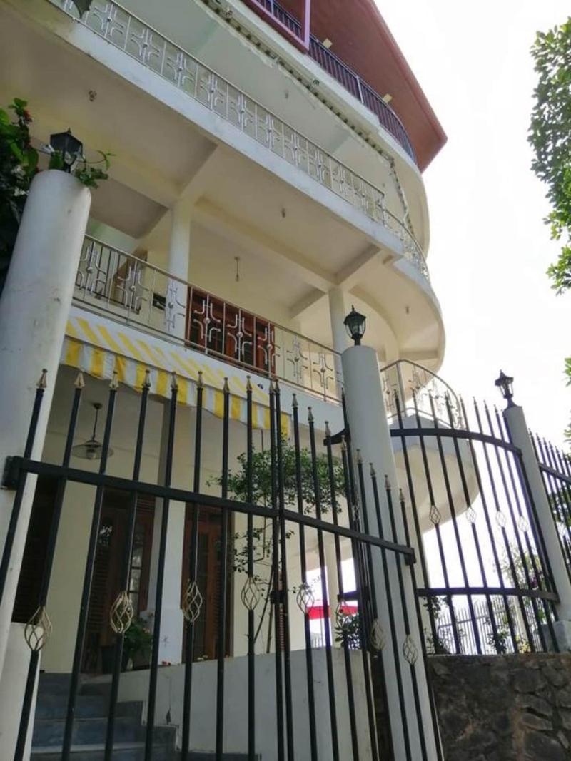 Chef Guru Hotels image