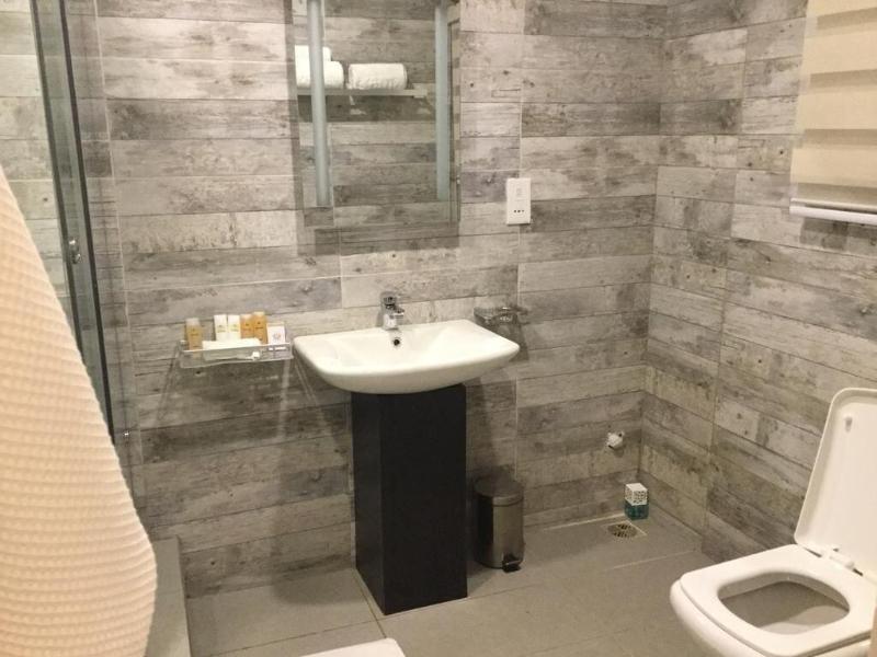 Blue Ribbon Suites image