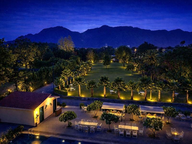 Villa Le Palms Resort & Spa image