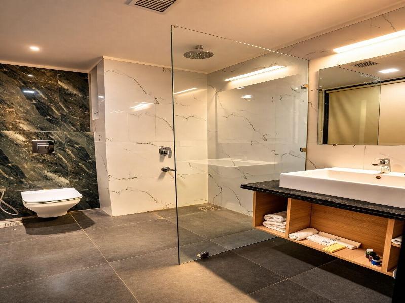 Villa Le Palms Resort & Spa image