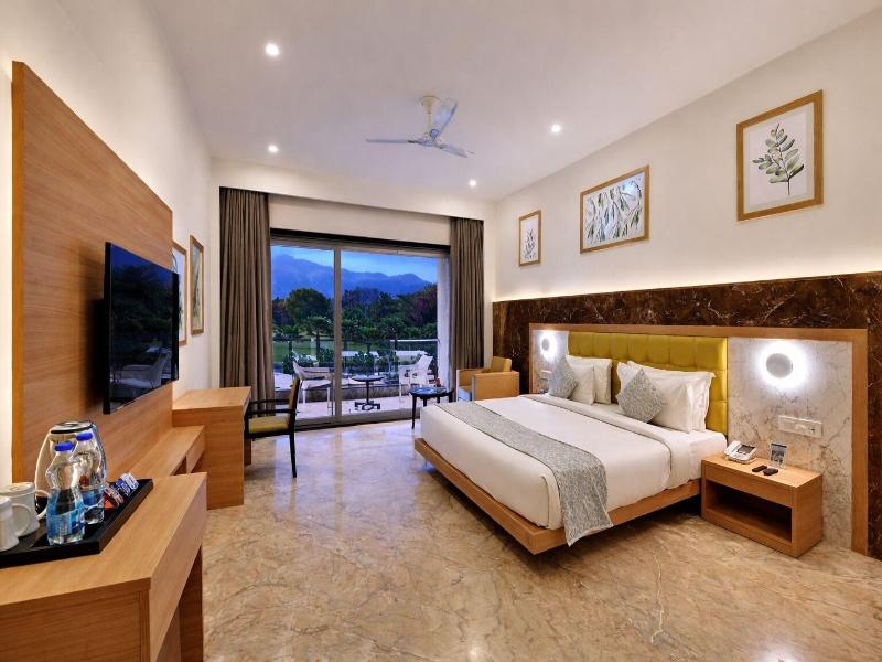 Villa Le Palms Resort & Spa image