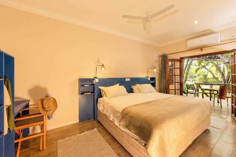 Sedia Riverside Hotel image