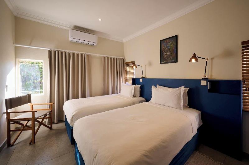 Sedia Riverside Hotel image