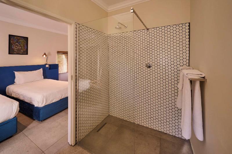 Sedia Riverside Hotel image